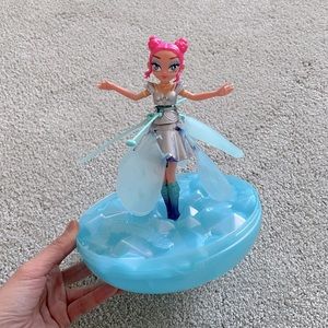 Hatchimals Pixies Crystal Flyer